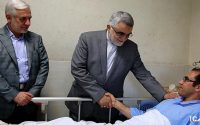 بروجردی در جریان بازدید از مجروحان حادثه تروریستی تهران؛ تابعیت تروریست‌های حادثه تهران ایرانی است